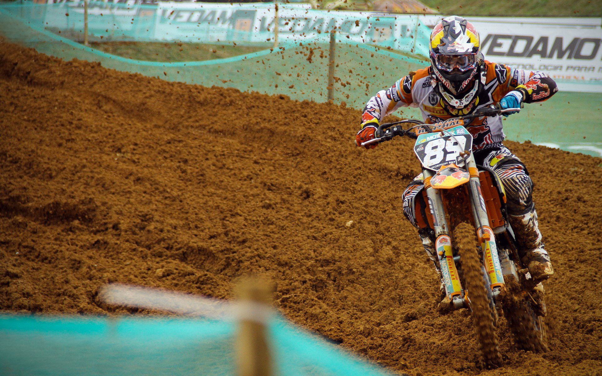 米兰体育在线-49人连取胜利，麦卡弗里状态火热，麦卡弗雷